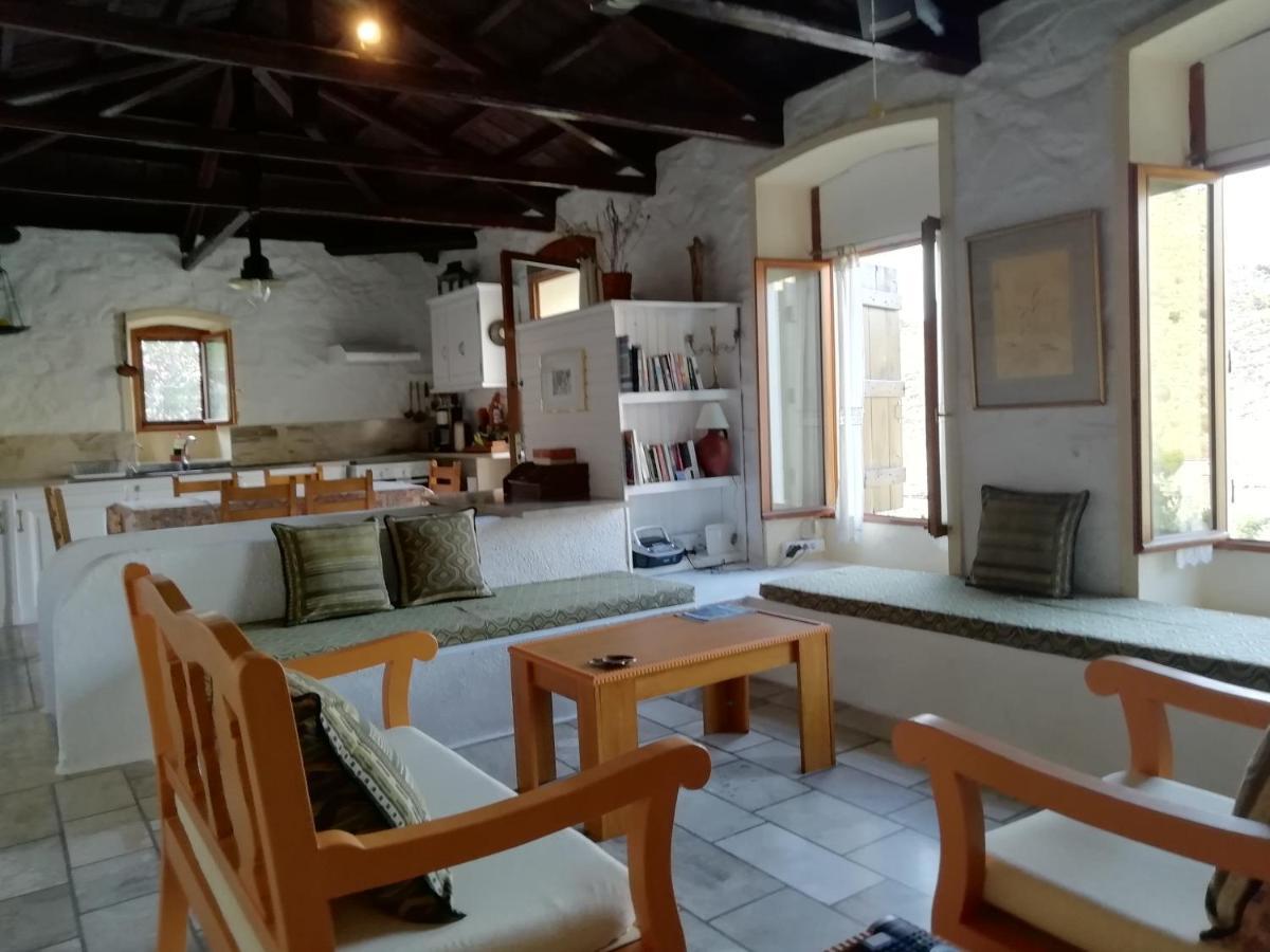 Arbeli House Villa Mandraki  Exterior photo